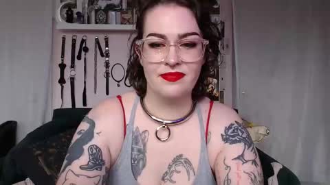 Snapshot of vixinvvitch chatting on October 2025 05:54:02 PM VIXIN online show from October 2025 05:54:02 PM