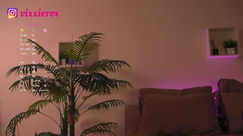 vixxxiee online show from April 2026 09:20:02 PM