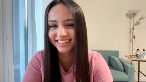 Miss Mia online show from April 2026 04:18:01 PM