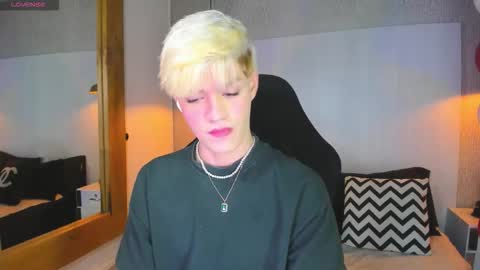 Vlad  online show from February 2026 04:27:02 PM