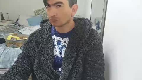 vladir_9 online show from November 2025 10:51:01 AM