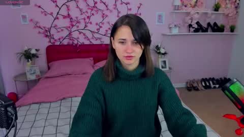 Vladlena online show from October 2025 06:47:02 AM