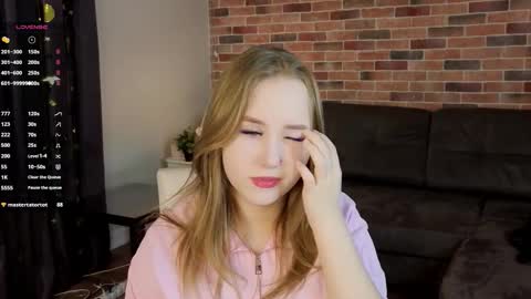 Elaris online show from January 2026 06:21:02 PM