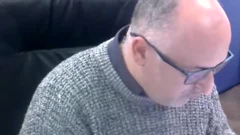 volpi72 online show from February 2026 06:15:02 PM