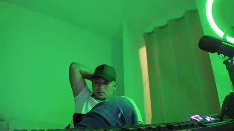 Snapshot of volt_boy57 chatting on November 2025 05:50:02 AM volt_boy57 online show from November 2025 05:50:02 AM