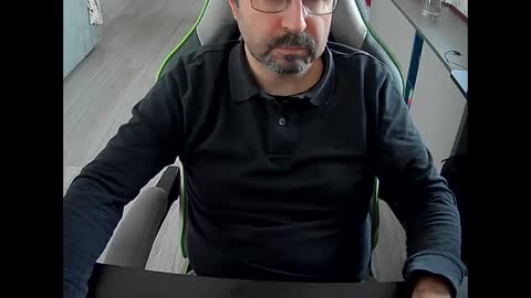 Snapshot of vonele chatting on January 2025 09:32:01 AM Vonn online show from January 2025 09:32:01 AM