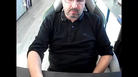 Snapshot of vonele chatting on January 2025 01:24:01 PM Vonn online show from January 2025 01:24:01 PM