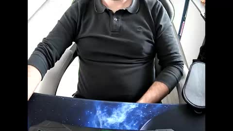 Snapshot of vonele chatting on October 2025 07:55:02 AM Vonn online show from October 2025 07:55:02 AM