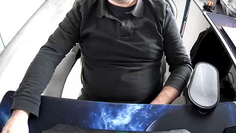 Snapshot of vonele chatting on October 2025 09:21:01 AM Vonn online show from October 2025 09:21:01 AM