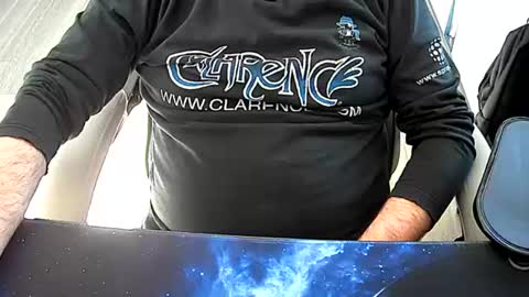 Snapshot of vonele chatting on October 2025 01:04:02 PM Vonn online show from October 2025 01:04:02 PM