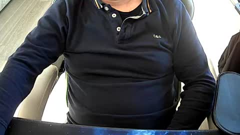 Snapshot of vonele chatting on November 2025 01:35:02 PM Vonn online show from November 2025 01:35:02 PM