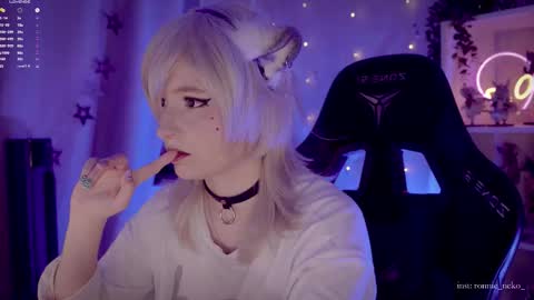 Snapshot of vronnier chatting on September 2025 06:13:01 PM vronnier online show from September 2025 06:13:01 PM