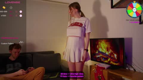 Eva and Franklin online show from December 2024 07:09:02 PM