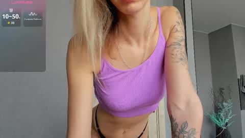 Snapshot of vvalkyriee chatting on November 2025 10:36:01 AM vvalkyriee online show from November 2025 10:36:01 AM