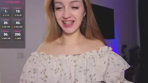 Alice  Before pvt write to me in PM  online show from June 2026 09:32:02 PM