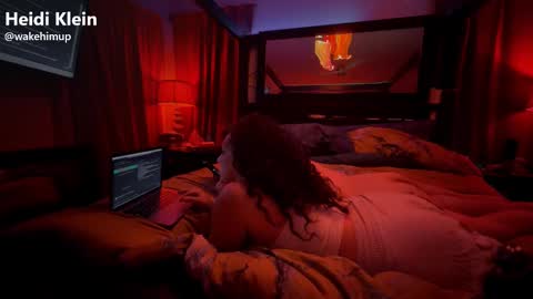 wakehimup online show from November 2025 06:35:01 AM