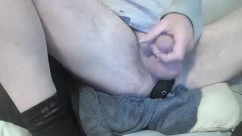 Snapshot of walksindarkness chatting on September 2025 04:17:02 AM walksindarkness online show from September 2025 04:17:02 AM