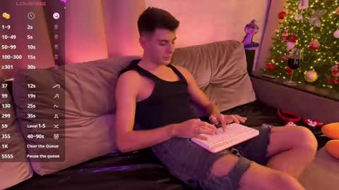 Walt Enjoy online show from December 2024 06:59:02 PM