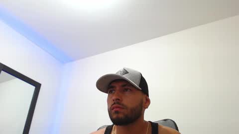 Snapshot of walter_brownn01 chatting on January 2025 07:04:01 PM WALTER BROWN online show from January 2025 07:04:01 PM