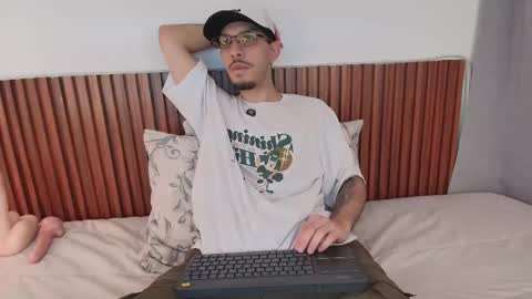 Walter White online show from April 2026 09:06:02 PM