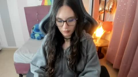 Snapshot of wanda_sg chatting on June 2026 12:32:02 AM Alexandra online show from June 2026 12:32:02 AM