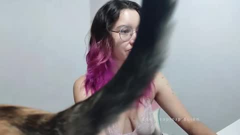 Wanda online show from December 2025 12:10:02 PM