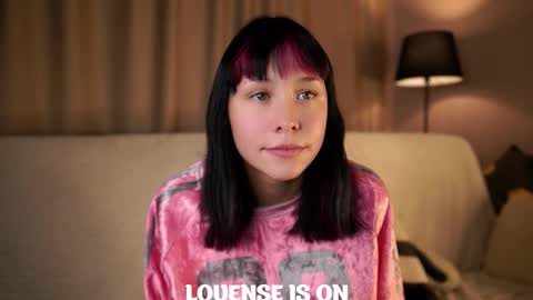 Snapshot of wanettabal chatting on October 2025 10:33:01 AM Betti online show from October 2025 10:33:01 AM