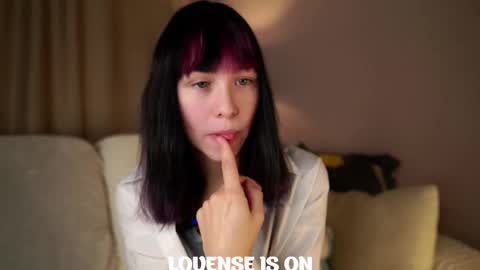 Snapshot of wanettabal chatting on October 2025 10:45:01 AM Betti online show from October 2025 10:45:01 AM