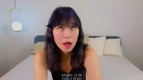 Snapshot of wanettabal chatting on November 2025 10:37:01 AM Betti online show from November 2025 10:37:01 AM