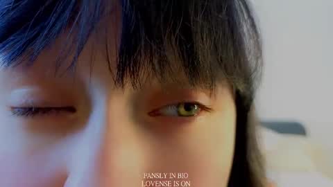 Snapshot of wanettabal chatting on November 2025 12:04:01 PM Betti online show from November 2025 12:04:01 PM