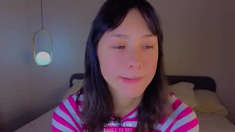 Snapshot of wanettabal chatting on November 2025 01:22:02 AM Betti online show from November 2025 01:22:02 AM