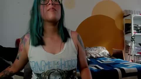 Snapshot of waningrosee chatting on December 2024 07:14:01 PM Waningrose Lu online show from December 2024 07:14:01 PM