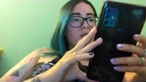 Snapshot of waningrosee chatting on January 2025 10:33:02 PM Waningrose Lu online show from January 2025 10:33:02 PM