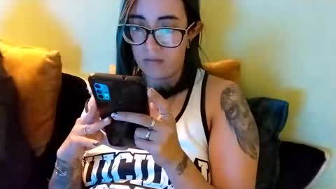 Snapshot of waningrosee chatting on January 2025 11:23:01 PM Waningrose Lu online show from January 2025 11:23:01 PM