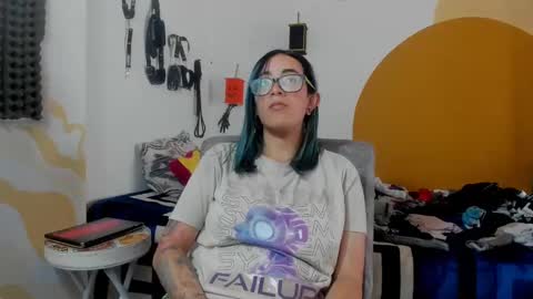 Snapshot of waningrosee chatting on January 2025 06:20:02 PM Waningrose Lu online show from January 2025 06:20:02 PM