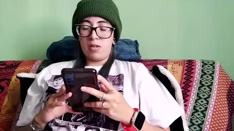 Snapshot of waningrosee chatting on January 2025 07:47:02 PM Waningrose Lu online show from January 2025 07:47:02 PM