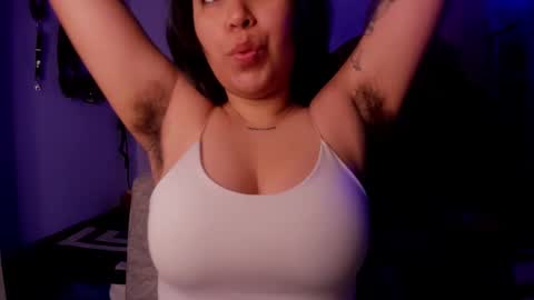 Snapshot of waningrosee chatting on January 2025 12:07:01 PM Waningrose Lu online show from January 2025 12:07:01 PM