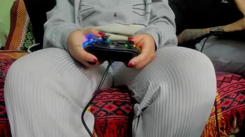 Snapshot of waningrosee chatting on February 2025 02:35:01 AM Waningrose Lu online show from February 2025 02:35:01 AM