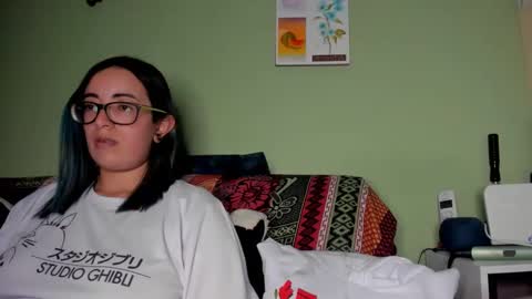 Snapshot of waningrosee chatting on February 2025 09:10:01 PM Waningrose Lu online show from February 2025 09:10:01 PM