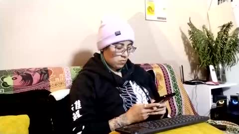 Snapshot of waningrosee chatting on September 2025 10:26:02 PM Waningrose Lu online show from September 2025 10:26:02 PM