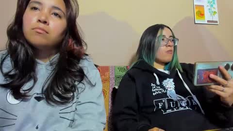 Snapshot of waningrosee chatting on September 2025 10:37:02 PM Waningrose Lu online show from September 2025 10:37:02 PM