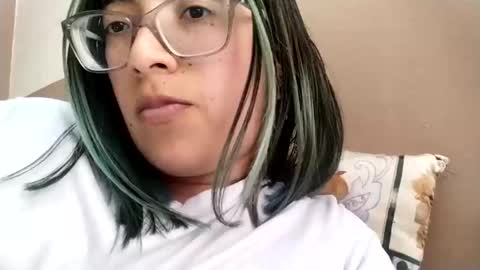 Snapshot of waningrosee chatting on October 2025 10:07:01 PM Waningrose Lu online show from October 2025 10:07:01 PM