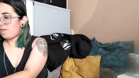 Snapshot of waningrosee chatting on November 2025 03:56:01 PM Waningrose Lu online show from November 2025 03:56:01 PM