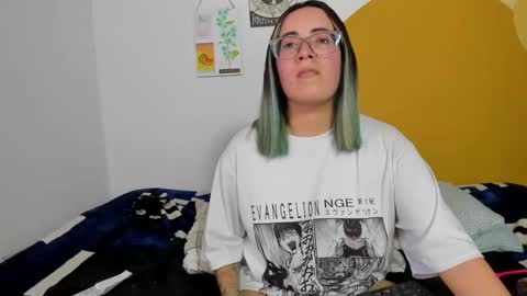 Snapshot of waningrosee chatting on November 2025 09:35:01 PM Waningrose Lu online show from November 2025 09:35:01 PM