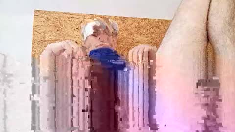 Snapshot of wankingnoah1234 chatting on September 2025 07:29:01 AM edging noah loves to wank online show from September 2025 07:29:01 AM