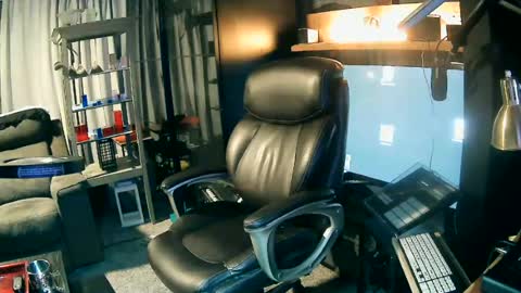 Snapshot of wantitbutyoucanthaveit chatting on June 2026 11:24:02 AM inittogetitin online show from June 2026 11:24:02 AM