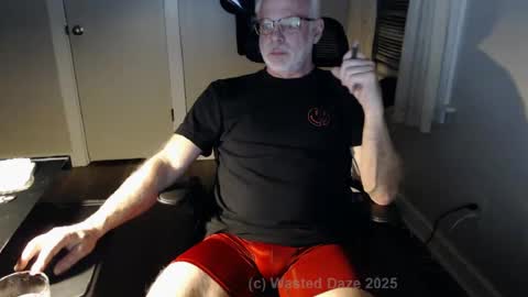 wasted_daze_ online show from February 2025 01:40:01 AM