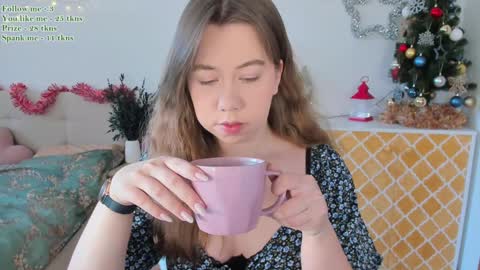 Snapshot of watermelon_sugar_ chatting on January 2025 09:43:02 AM Tess Pls support me with Can we reach 155 my favorite number online show from January 2025 09:43:02 AM