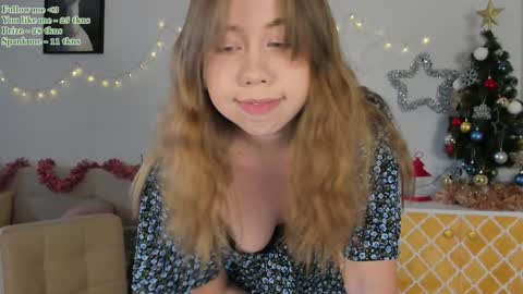 Snapshot of watermelon_sugar_ chatting on January 2025 12:49:01 PM Tess Pls support me with Can we reach 155 my favorite number online show from January 2025 12:49:01 PM