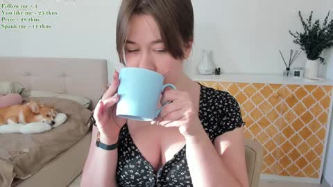 Snapshot of watermelon_sugar_ chatting on January 2025 10:07:02 AM Tess Pls support me with Can we reach 155 my favorite number online show from January 2025 10:07:02 AM